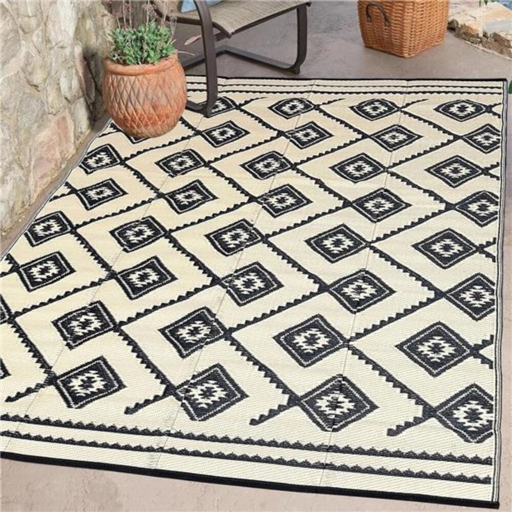 Outdoor Rugs - Reversible Mats, 5'x8' Plastic Straw Rug for Patio Clearance